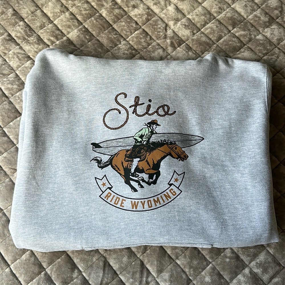 Men’s Stio Hoodie